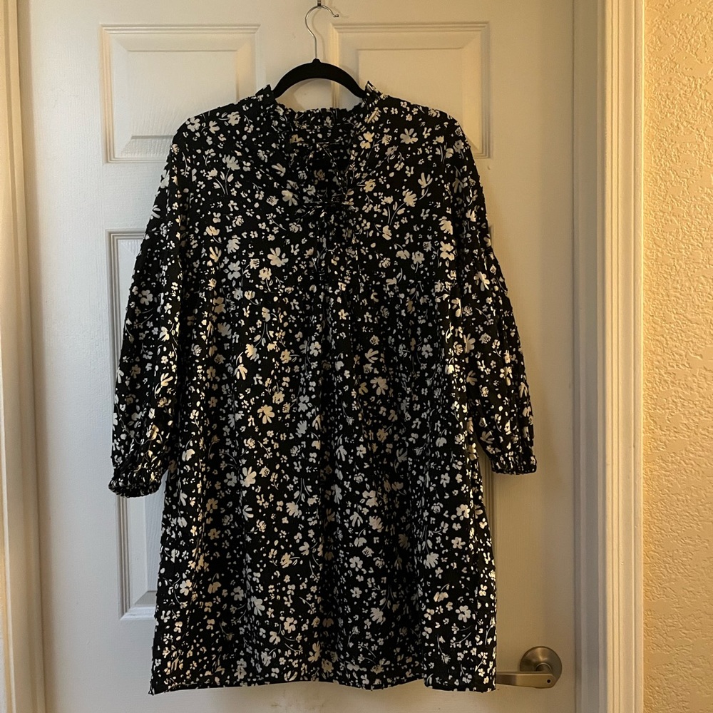 Who What Wear Dress Black and Whitel